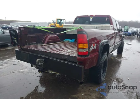 2002 GMC Sierra 2500Hd Sle z USA, uszkodzony, nr VIN 1GTHK23U92F215643